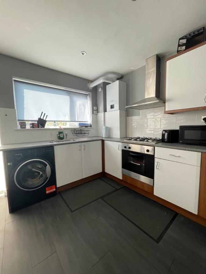 Tilbury Docks Rooms For Short Letting Exterior foto