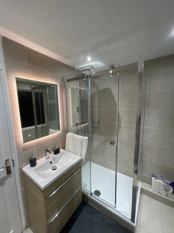 Tilbury Docks Rooms For Short Letting Exterior foto